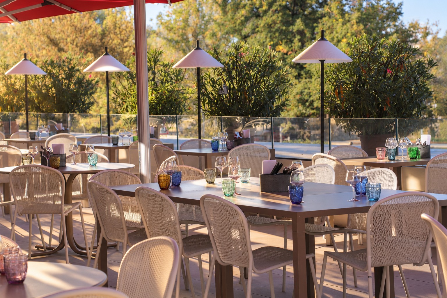La terrasse en bord de Saône